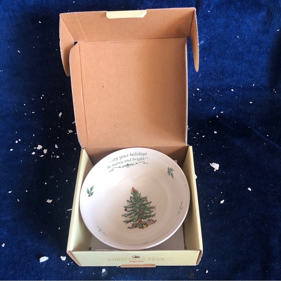 Spode Christmas Tree 70th Year Candy Bowl “May Your Holidays Be Merry & Bright” - Picture 3 of 7